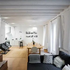 Appartement Minimalista En El Corazon De